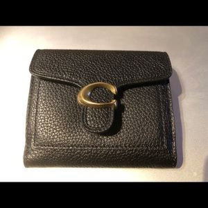 coach polished pebble tabby small wallet